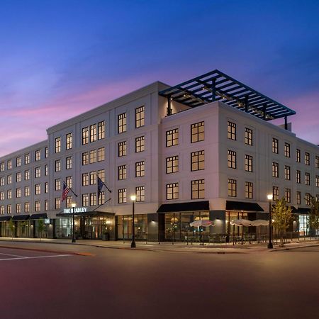 The Bradley Hotel Fort Wayne Eksteriør billede