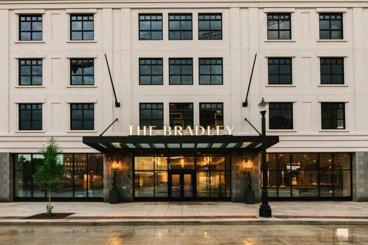 The Bradley Hotel Fort Wayne Eksteriør billede