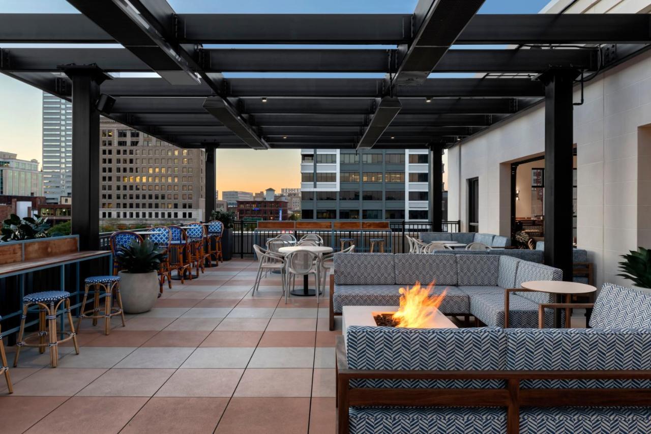 The Bradley Hotel Fort Wayne Eksteriør billede